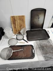 MaxSold Auction: Kitchen lot - Hanover Township (Pennsylvania, USA) PARTNER MANAGED Downsizing Online Auction - Airport Road (STORAGE)              