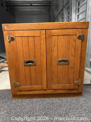 MaxSold Auction: Small wood chest - Hanover Township (Pennsylvania, USA) PARTNER MANAGED Downsizing Online Auction - Airport Road (STORAGE)              