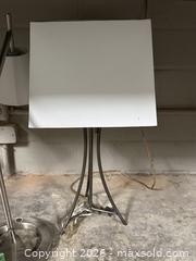 MaxSold Auction: Contemporary Table Lamp - Mississauga (Ontario, Canada) SELLER MANAGED Charity/Fundraising Online Auction - Lakeshore Road East