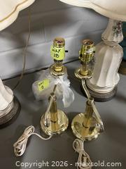 MaxSold Auction: Pair Bedside Lamps  - Mississauga (Ontario, Canada) SELLER MANAGED Charity/Fundraising Online Auction - Lakeshore Road East