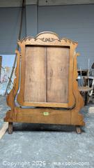 MaxSold Auction: Removable Swivel Mirrorform Antique Oak Dresser - Mississauga (Ontario, Canada) SELLER MANAGED Charity/Fundraising Online Auction - Lakeshore Road East