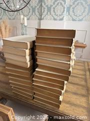 MaxSold Auction: Set of Encyclopedia - Mississauga (Ontario, Canada) SELLER MANAGED Charity/Fundraising Online Auction - Lakeshore Road East