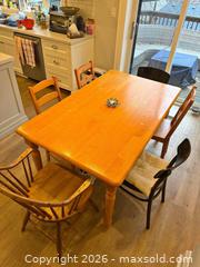 MaxSold Auction: Solid Wood Dining or Kitchen Table  - Mississauga (Ontario, Canada) SELLER MANAGED Charity/Fundraising Online Auction - Lakeshore Road East
