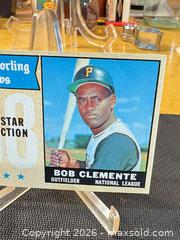 MaxSold Auction: 1960s Baseball Topps Gum Trading Card — Bob Clemente (National League) - Maple Ridge (British Columbia, Canada) PARTNER MANAGED Estate Sale Online Auction - Blanshard Street
