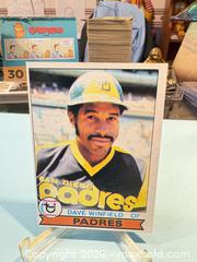 MaxSold Auction: 1970s Topps Chewing Gum Dave Winfield #30 San Diego Padres Card - Maple Ridge (British Columbia, Canada) PARTNER MANAGED Estate Sale Online Auction - Blanshard Street