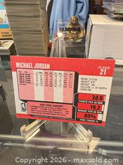 MaxSold Auction: 1988-1989 Fleer Michael Jordan #21 - Chicago Bulls Trading Card - Maple Ridge (British Columbia, Canada) PARTNER MANAGED Estate Sale Online Auction - Blanshard Street