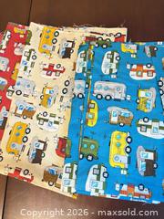 MaxSold Auction: Assorted Cotton Quilting Fat Quarters (5-9 Pieces) - Maple Ridge (British Columbia, Canada) PARTNER MANAGED Estate Sale Online Auction - Blanshard Street