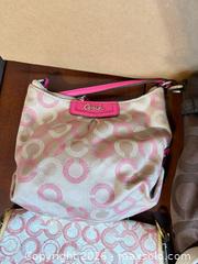 MaxSold Auction: Coach handbag lot of 6 - Maple Ridge (British Columbia, Canada) PARTNER MANAGED Estate Sale Online Auction - Blanshard Street