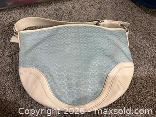 MaxSold Auction: Coach Shoulder Hobo Bag with Zipper and Silver-Tone Hardware -sc - Maple Ridge (British Columbia, Canada) PARTNER MANAGED Estate Sale Online Auction - Blanshard Street