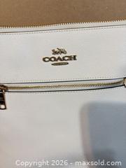 MaxSold Auction: Coach White Pebbled Leather Crossbody Shoulder Bag, Gold Tone -sc - Maple Ridge (British Columbia, Canada) PARTNER MANAGED Estate Sale Online Auction - Blanshard Street