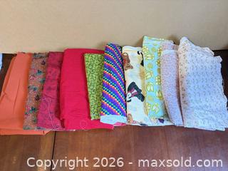 MaxSold Auction: Cotton Fabric for Quilting - 10+ Pieces - Maple Ridge (British Columbia, Canada) PARTNER MANAGED Estate Sale Online Auction - Blanshard Street