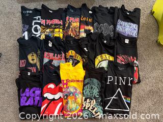 MaxSold Auction: Lot of 18 XXL T-Shirts rock concert metal -rh - Maple Ridge (British Columbia, Canada) PARTNER MANAGED Estate Sale Online Auction - Blanshard Street