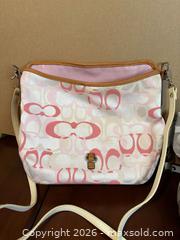 MaxSold Auction: Lot of 3 Vintage Coach Shoulder bags with straps -sc - Maple Ridge (British Columbia, Canada) PARTNER MANAGED Estate Sale Online Auction - Blanshard Street