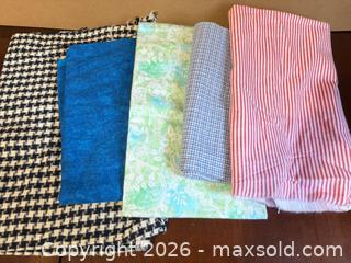MaxSold Auction: Lot of 5 Cotton Flannel Fabric Pieces - Maple Ridge (British Columbia, Canada) PARTNER MANAGED Estate Sale Online Auction - Blanshard Street