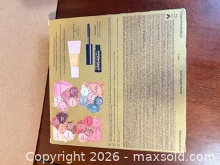 MaxSold Auction: Tarte High performance naturals Makeup Set with Mirror -SC - Maple Ridge (British Columbia, Canada) PARTNER MANAGED Estate Sale Online Auction - Blanshard Street
