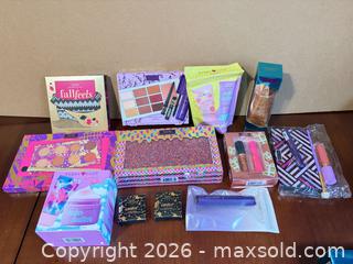 MaxSold Auction: Tarte Mixed Cosmetics & Skincare Lot (Eyeshadow, Lip, Mascara) - sc - Maple Ridge (British Columbia, Canada) PARTNER MANAGED Estate Sale Online Auction - Blanshard Street