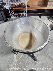 MaxSold Auction: Afterglow firebowl fire pit. - Upper Moreland Township (Pennsylvania, USA) SELLER MANAGED Charity/Fundraising Online Auction - Davisville Road