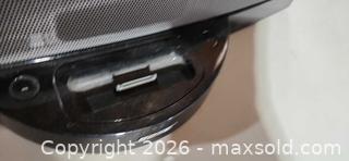 MaxSold Auction: Bose  sound dock - Upper Moreland Township (Pennsylvania, USA) SELLER MANAGED Charity/Fundraising Online Auction - Davisville Road