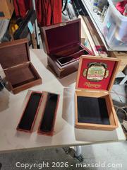 MaxSold Auction: Collection of small wooden boxes - Upper Moreland Township (Pennsylvania, USA) SELLER MANAGED Charity/Fundraising Online Auction - Davisville Road