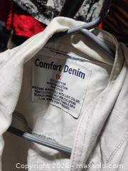 MaxSold Auction: Comfort denim vest - Upper Moreland Township (Pennsylvania, USA) SELLER MANAGED Charity/Fundraising Online Auction - Davisville Road