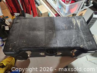 MaxSold Auction: Contico Trunk - Upper Moreland Township (Pennsylvania, USA) SELLER MANAGED Charity/Fundraising Online Auction - Davisville Road