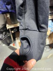 MaxSold Auction: Everlast workout top - Upper Moreland Township (Pennsylvania, USA) SELLER MANAGED Charity/Fundraising Online Auction - Davisville Road