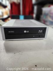 MaxSold Auction: External bluray disk drive - Upper Moreland Township (Pennsylvania, USA) SELLER MANAGED Charity/Fundraising Online Auction - Davisville Road