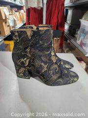 MaxSold Auction: Franco sarto patterned women's shoes - Upper Moreland Township (Pennsylvania, USA) SELLER MANAGED Charity/Fundraising Online Auction - Davisville Road