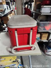 MaxSold Auction: Igloo wheelie cool - Upper Moreland Township (Pennsylvania, USA) SELLER MANAGED Charity/Fundraising Online Auction - Davisville Road