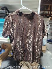 MaxSold Auction: Impressions lifestyle top - Upper Moreland Township (Pennsylvania, USA) SELLER MANAGED Charity/Fundraising Online Auction - Davisville Road