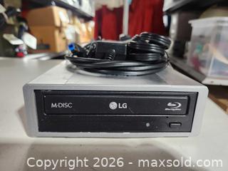 MaxSold Auction: LG external bluray disc drive. - Upper Moreland Township (Pennsylvania, USA) SELLER MANAGED Charity/Fundraising Online Auction - Davisville Road