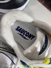 MaxSold Auction: Sneakers - Upper Moreland Township (Pennsylvania, USA) SELLER MANAGED Charity/Fundraising Online Auction - Davisville Road