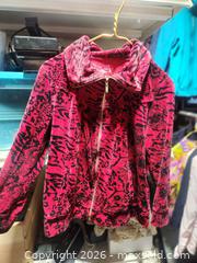 MaxSold Auction: Style & co. Red sport top - Upper Moreland Township (Pennsylvania, USA) SELLER MANAGED Charity/Fundraising Online Auction - Davisville Road