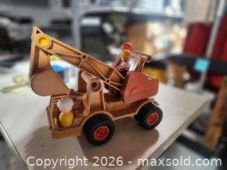 MaxSold Auction: Vintage fisher price excavator toy - Upper Moreland Township (Pennsylvania, USA) SELLER MANAGED Charity/Fundraising Online Auction - Davisville Road