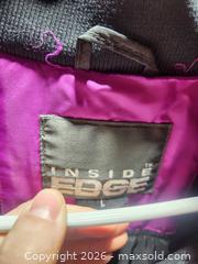 MaxSold Auction: Vintage Inside edge snowboarding jacket - Upper Moreland Township (Pennsylvania, USA) SELLER MANAGED Charity/Fundraising Online Auction - Davisville Road