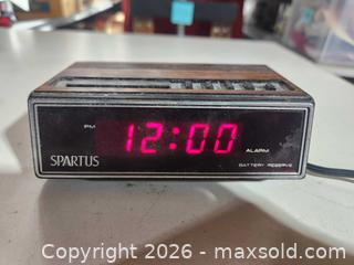 MaxSold Auction: Vintage Spartus alarm clock  - Upper Moreland Township (Pennsylvania, USA) SELLER MANAGED Charity/Fundraising Online Auction - Davisville Road