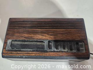 MaxSold Auction: Vintage Spartus alarm clock  - Upper Moreland Township (Pennsylvania, USA) SELLER MANAGED Charity/Fundraising Online Auction - Davisville Road