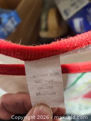 MaxSold Auction: Vintage women's top - Upper Moreland Township (Pennsylvania, USA) SELLER MANAGED Charity/Fundraising Online Auction - Davisville Road