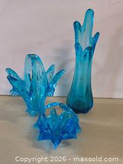 MaxSold Auction: Aqua Turquoise Blown Glass Tall Vase & Small Handled Baskets - Lakeshore (Ontario, Canada) PARTNER MANAGED Downsizing Online Auction - County Road 42