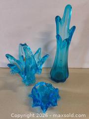 MaxSold Auction: Aqua Turquoise Blown Glass Tall Vase & Small Handled Baskets - Lakeshore (Ontario, Canada) PARTNER MANAGED Downsizing Online Auction - County Road 42