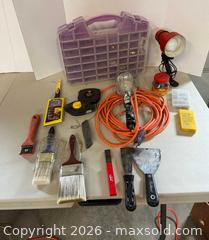 MaxSold Auction: Assorted paint brushes, putty tools, work light, extension cord - Lakeshore (Ontario, Canada) PARTNER MANAGED Downsizing Online Auction - County Road 42