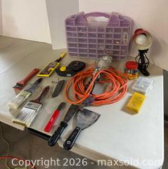MaxSold Auction: Assorted paint brushes, putty tools, work light, extension cord - Lakeshore (Ontario, Canada) PARTNER MANAGED Downsizing Online Auction - County Road 42
