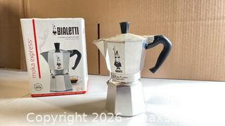 MaxSold Auction: Bialetti Moka Express 6-Cup Aluminum Stovetop Moka Pot - Lakeshore (Ontario, Canada) PARTNER MANAGED Downsizing Online Auction - County Road 42