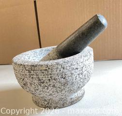 MaxSold Auction: Granite Mortar and Pestle, Gray/Black, 5–6 in Diameter - Lakeshore (Ontario, Canada) PARTNER MANAGED Downsizing Online Auction - County Road 42