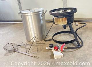 MaxSold Auction: Masterbuilt Turkey Fryer Kit, Propane, 30+ Quart - Lakeshore (Ontario, Canada) PARTNER MANAGED Downsizing Online Auction - County Road 42