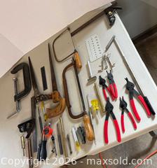 MaxSold Auction: Mixed Hand Tools Lot (11-30 pieces) - Lakeshore (Ontario, Canada) PARTNER MANAGED Downsizing Online Auction - County Road 42