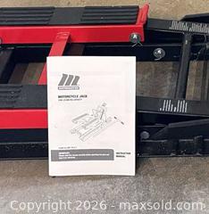 MaxSold Auction: Motomaster 1500 lb Motorcycle Jack / Lift - Lakeshore (Ontario, Canada) PARTNER MANAGED Downsizing Online Auction - County Road 42