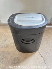 MaxSold Auction: Royal 1212X 12-Sheet Cross-Cut Paper Shredder, Black - Lakeshore (Ontario, Canada) PARTNER MANAGED Downsizing Online Auction - County Road 42