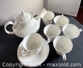 MaxSold Auction: Royal Doulton Innocence / Wistful Fine Bone China Tea Set - Lakeshore (Ontario, Canada) PARTNER MANAGED Downsizing Online Auction - County Road 42
