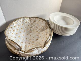 MaxSold Auction: Royal Doulton Innocence Wistful H 5076 Soup Bowl (set of 12) - Lakeshore (Ontario, Canada) PARTNER MANAGED Downsizing Online Auction - County Road 42